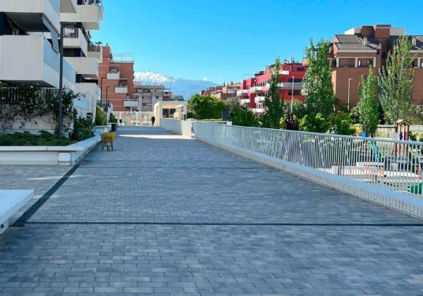 Foto de cabecera para el artículo Cubiertas planas transitables donde se ve finalizada la obra que realizó Gallego Projects en una comunidad de vecinos